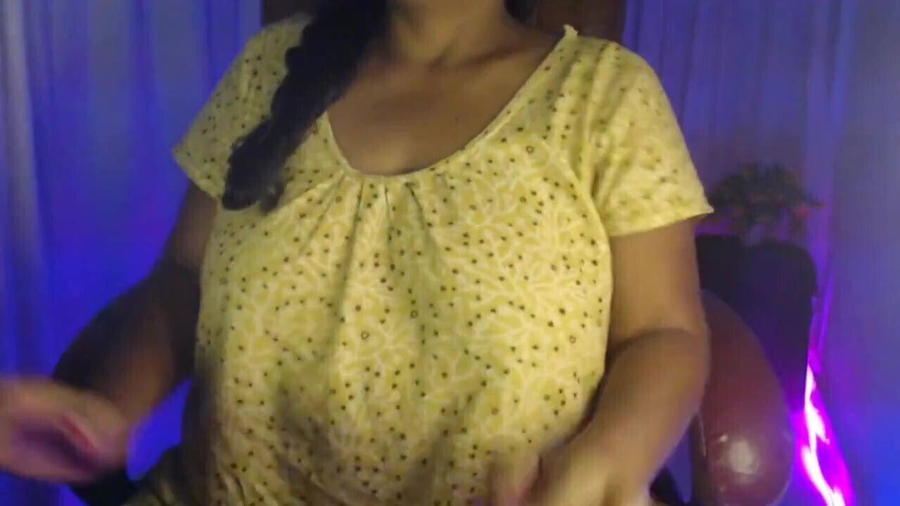 Desi Sexy Girl Full Nude Boobs Show Dildo Pussy Fucking.