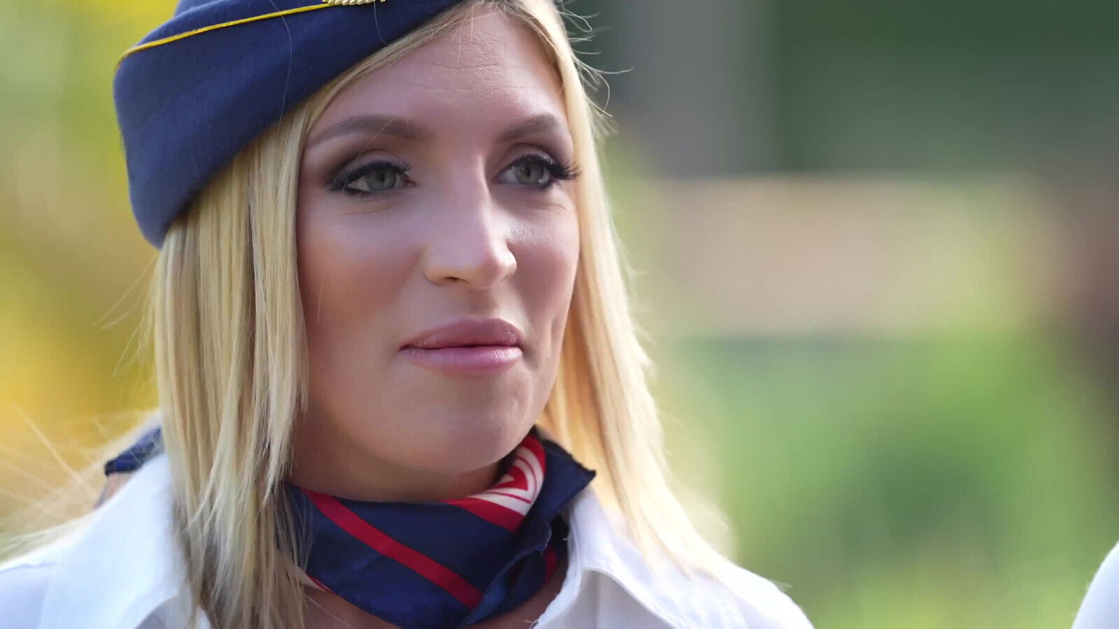 Stewardesses Have With Passenger!