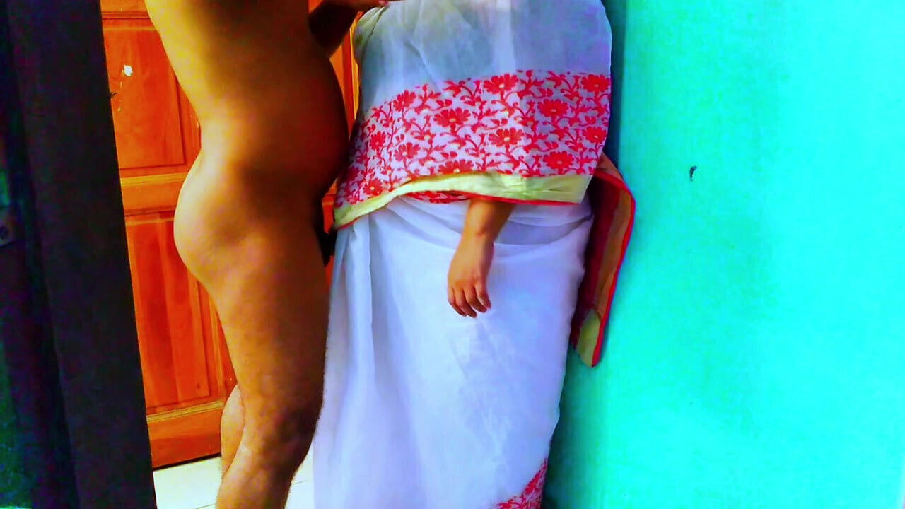 Thick maid aunty tremendous gand diya malkin sahev