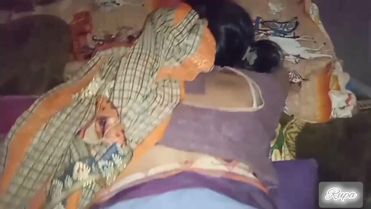 Rupa bhabhi bowed pela