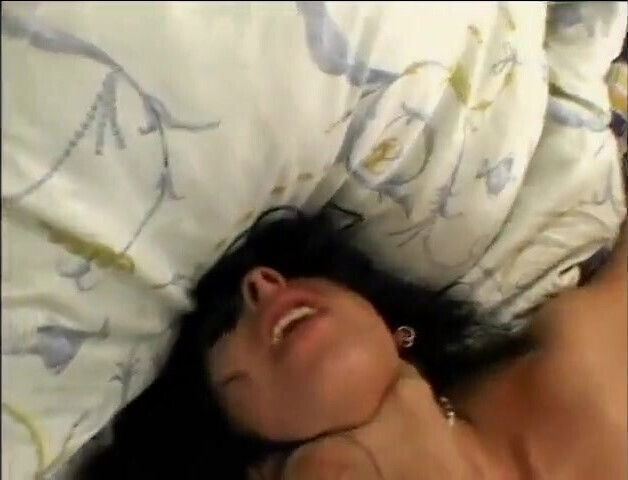 Brunette beauty threesome