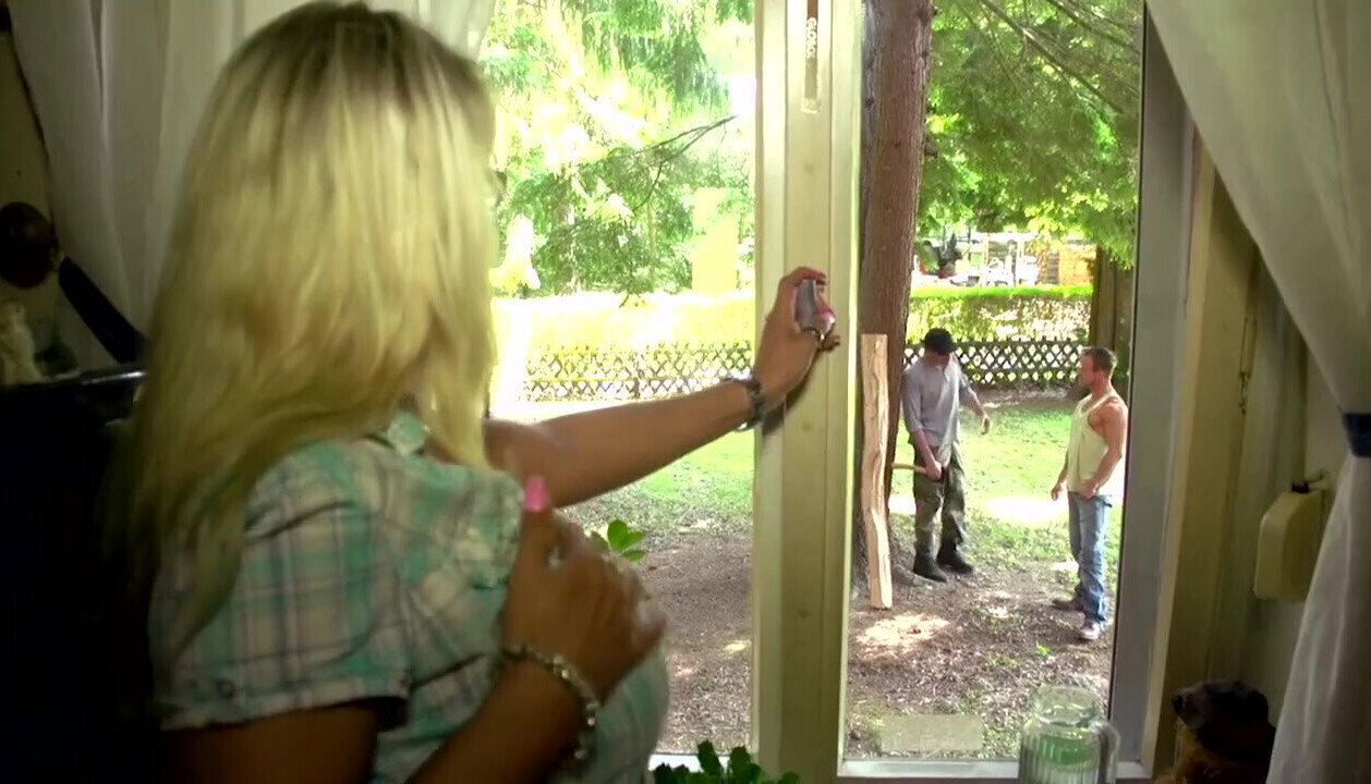 Horny Neighbor Next Door Wants Fuck