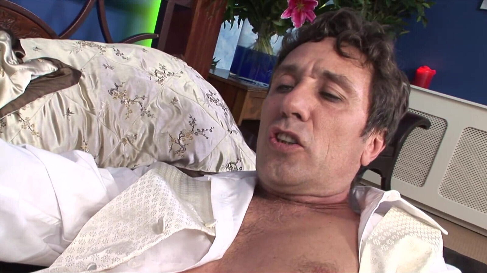 Blonde boobs squirts during hard fuck stud