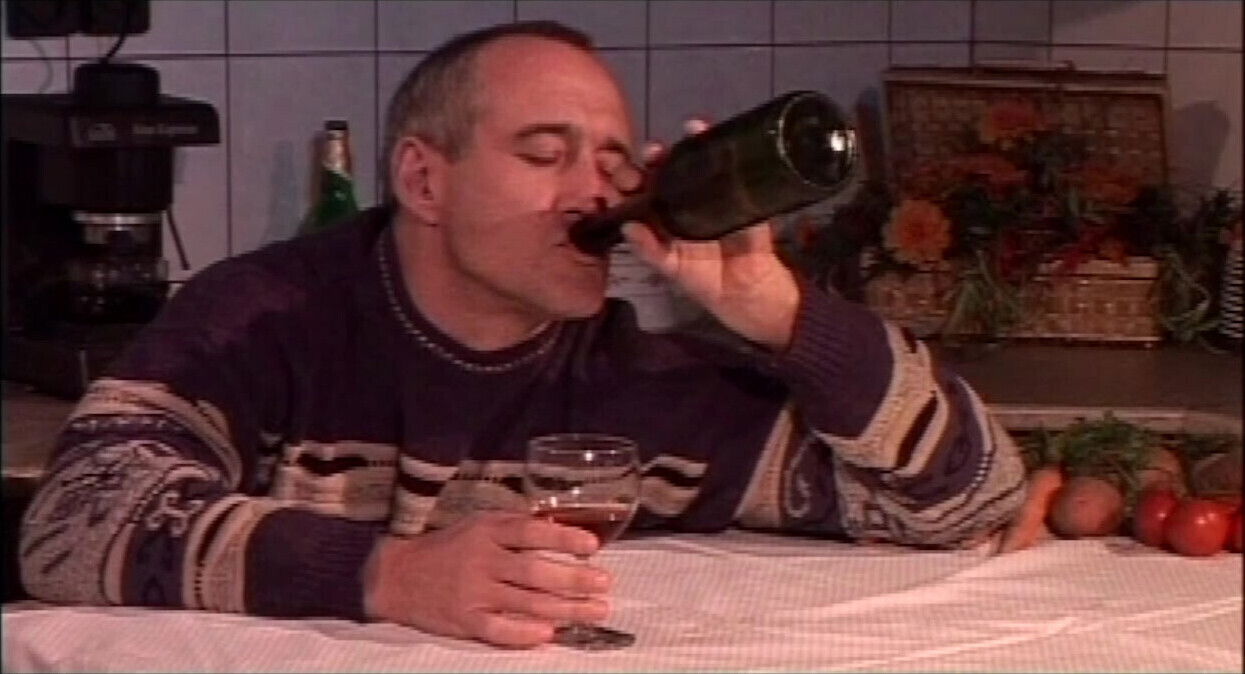 Young Wife Husband Fuck Kitchen Table