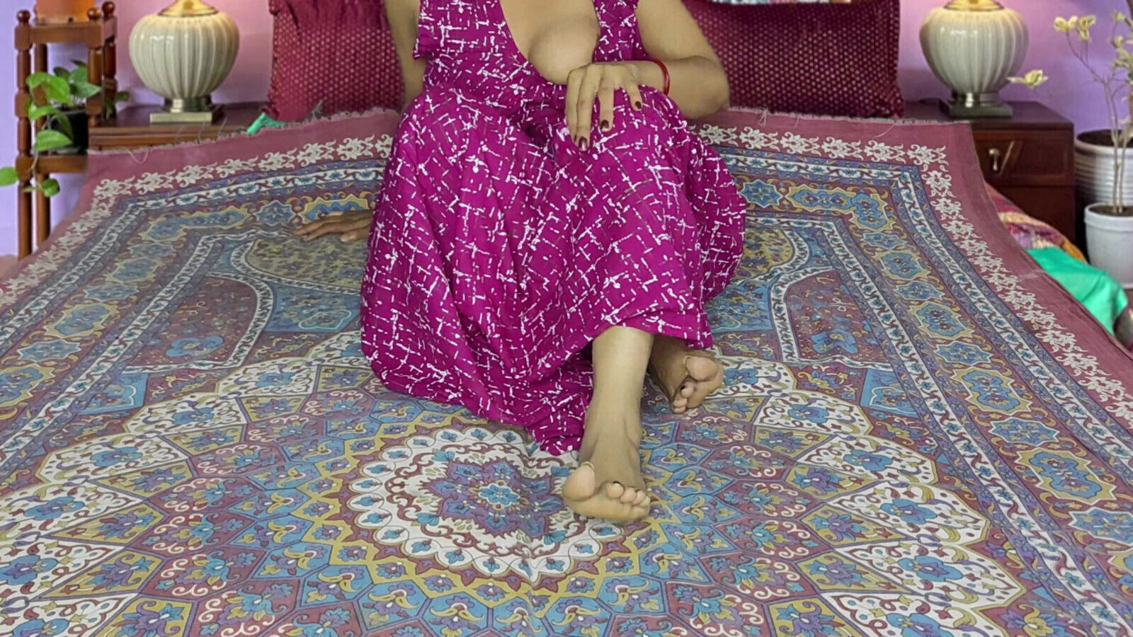 Desi wife pink color nighty rough hardcore with boyfriend