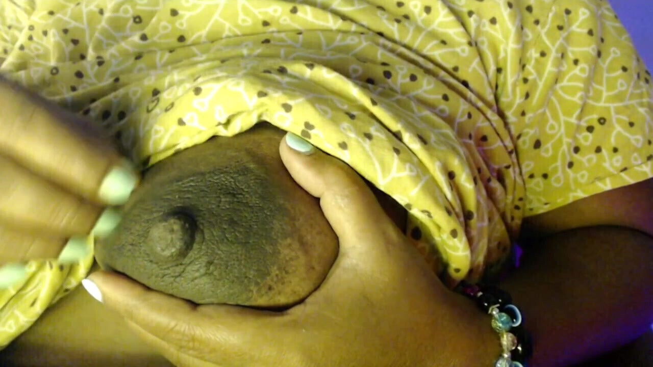 Girl Desi Boobs Show Show Nipple