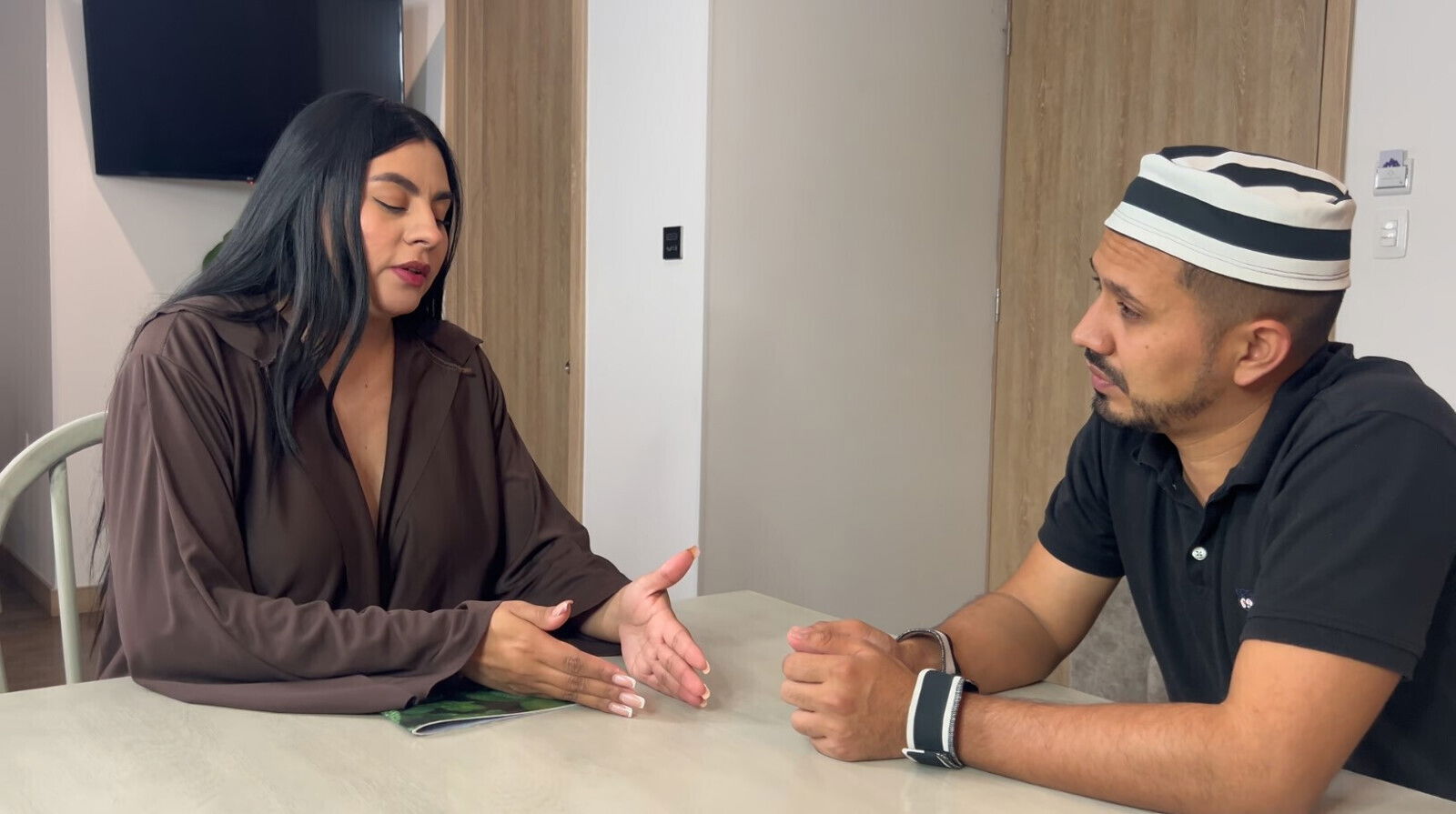 Bargained Freedom. Fucking Pregnant Lawyer