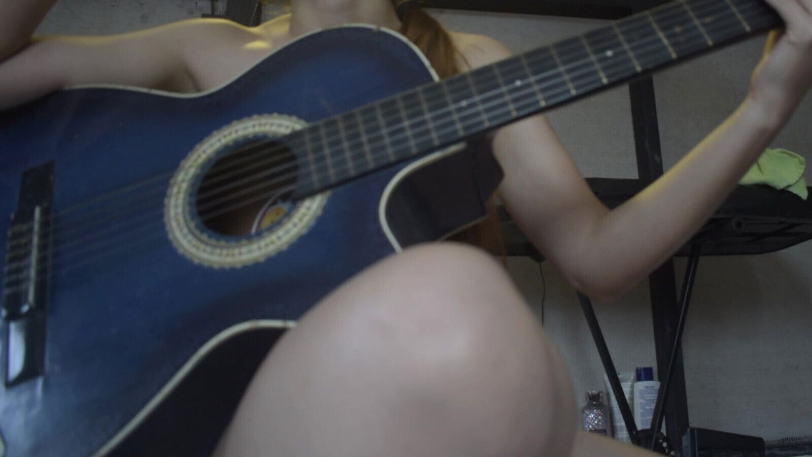 Petite blonde strips guitar teacher, finish back, doesn't pregnant because he's older.
