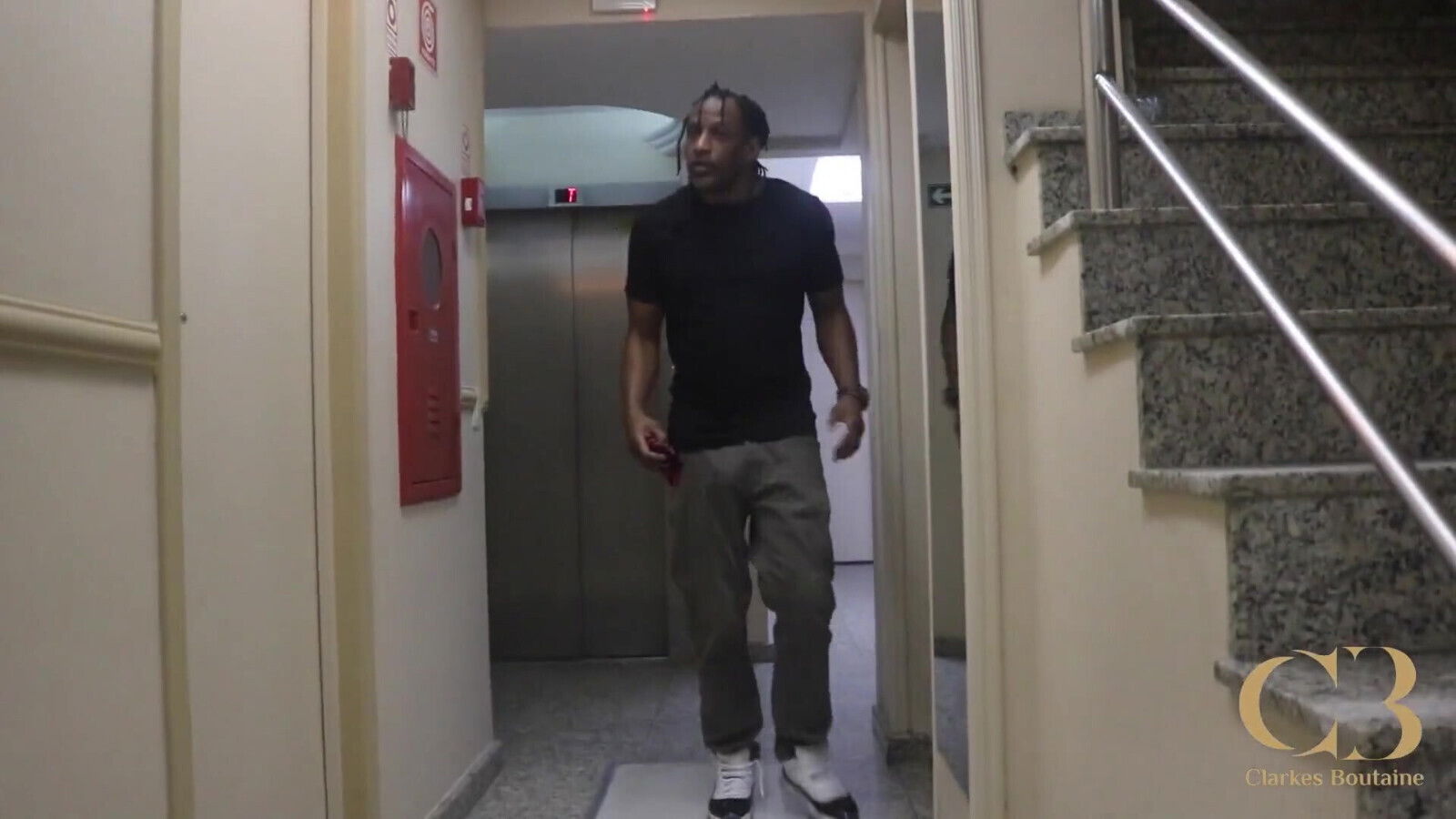 Smell Sweet Pussy Drove Into Maddness