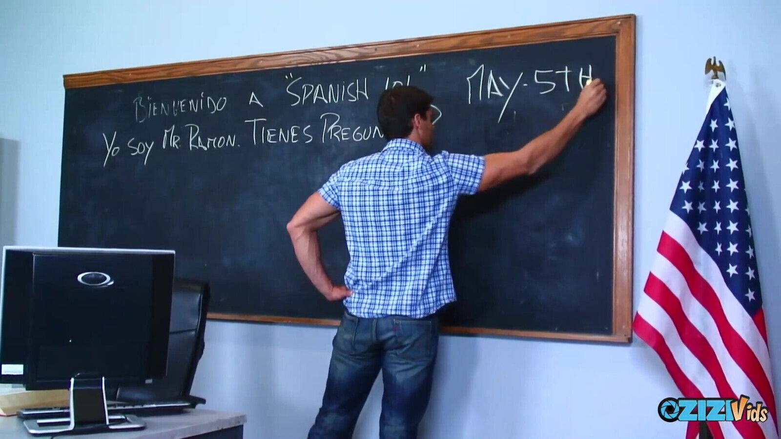 teacher spends detention with blonde eager dicked down