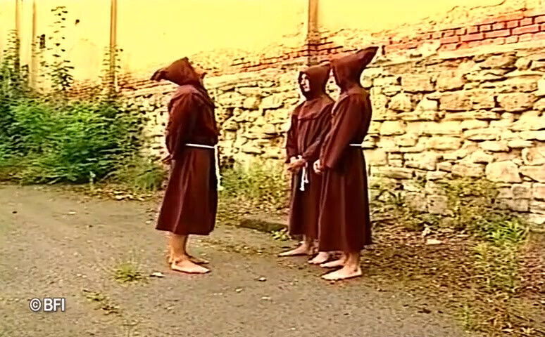 chick loves bang hard outdoor fuck