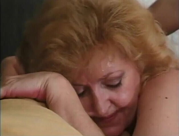 Horny grandma seduces grandpa into