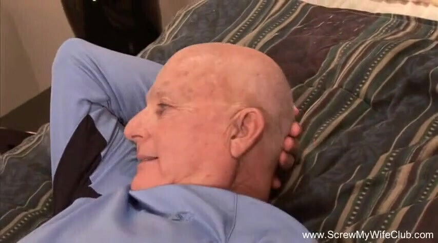 Short hair blonde fucked hard young jock