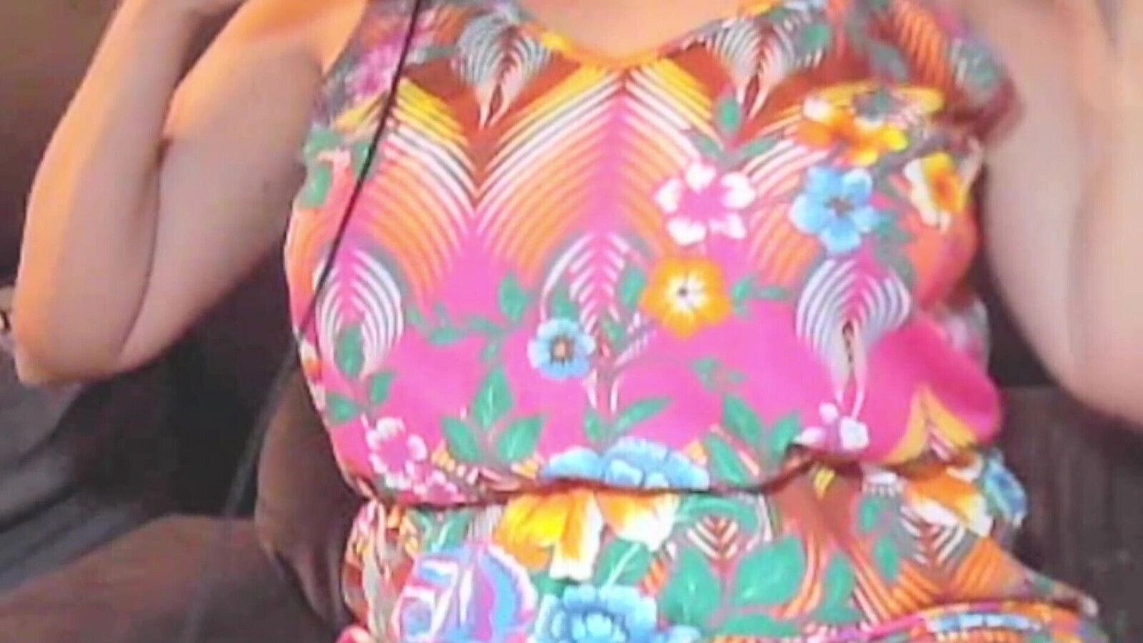 Wife Showing Pussy Boobs