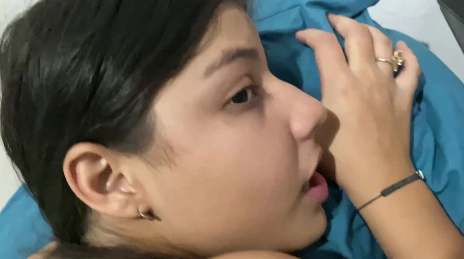 SHOWER WITH BEST FRIEND BATHROOM