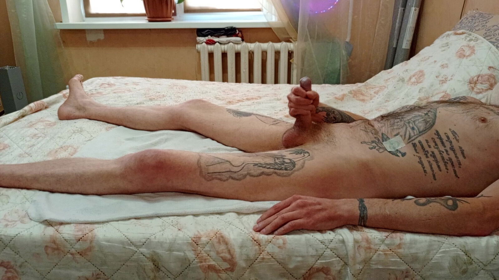 girlfriend empties balls giving deep blowjob