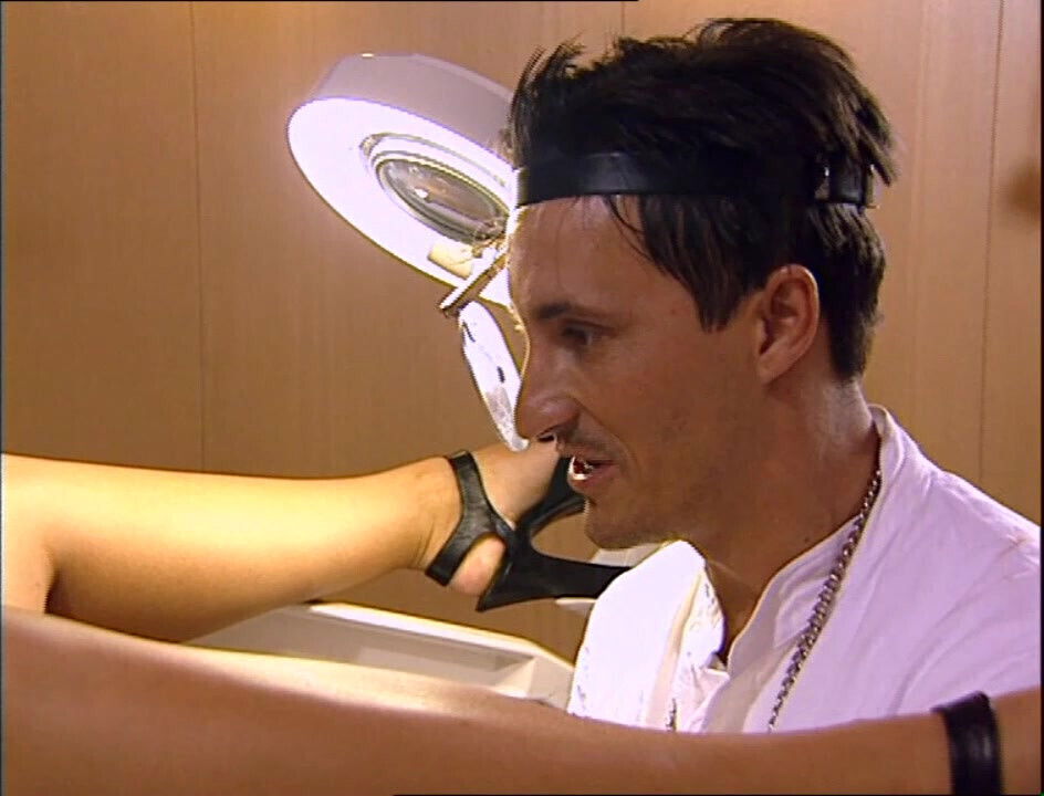 Frauenarzt Dose Episode