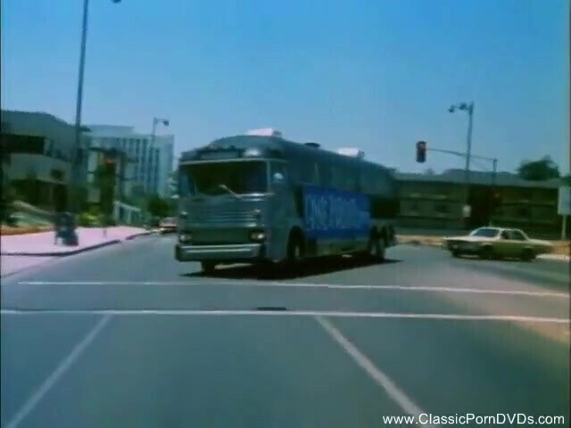 gorgeous milfs pleasuring guy's dong