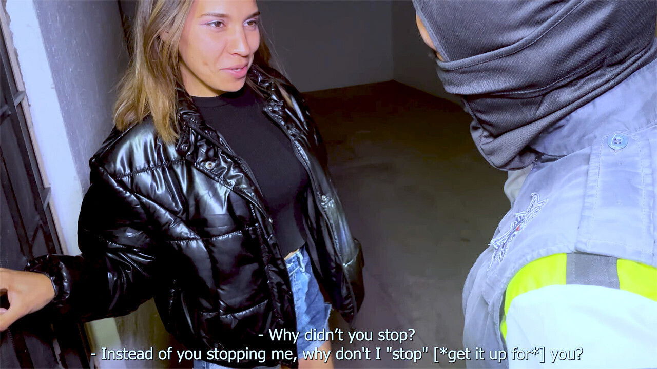 Policia pulls over Mexican MILF amateur invited