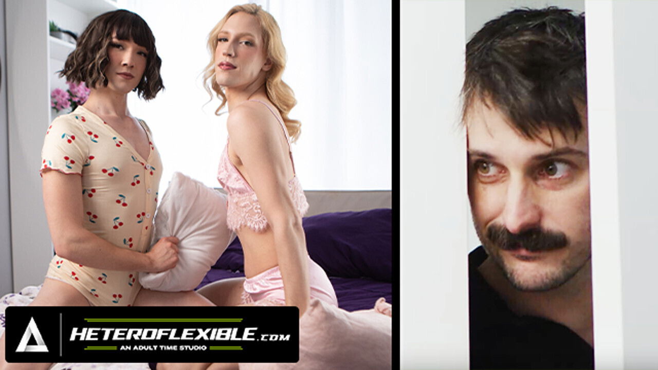 HETEROFLEXIBLE Femboys Troy River Ezra Mahomes Pillow Fight Interrupted Voyeur Leblan