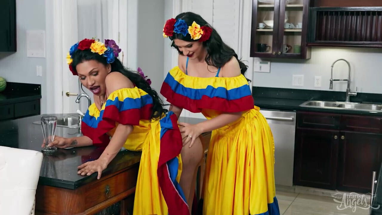 TRANS ANGELS Glam Queens Zariah Jessy Dubai Trade Deepthroats Hard Pounding