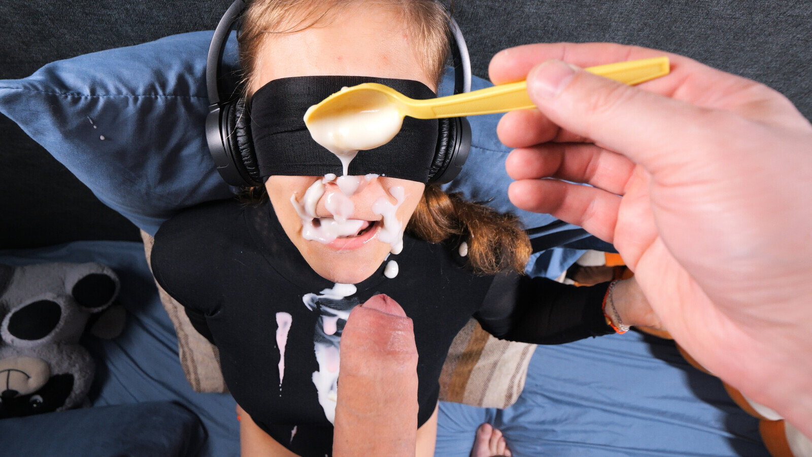 GAME TASTE! They didn't leave chance, turtleneck face yogurt!