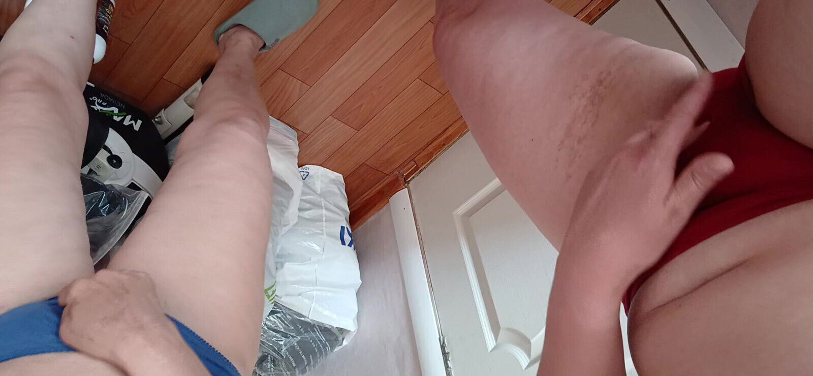 Three College Girls Loudly Simultaneously Panties