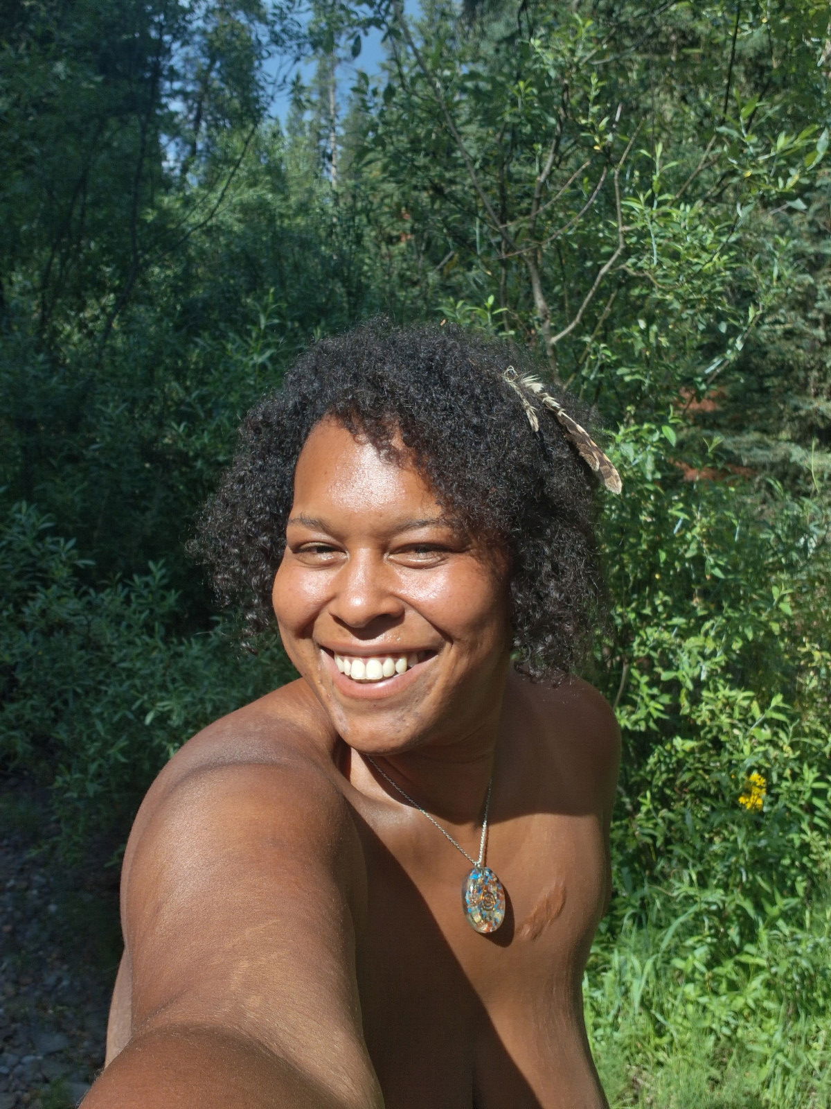 PRIMAL BLACK PLAYS NATURE NUDE