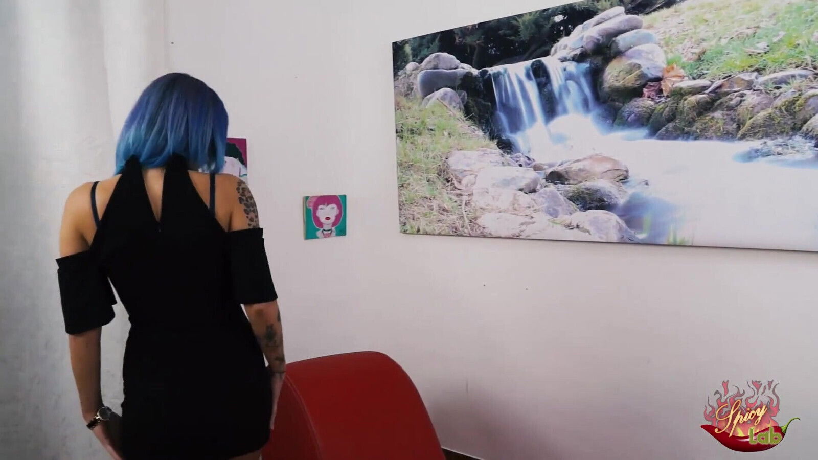 Capitano's Couch Estefani Tarrago