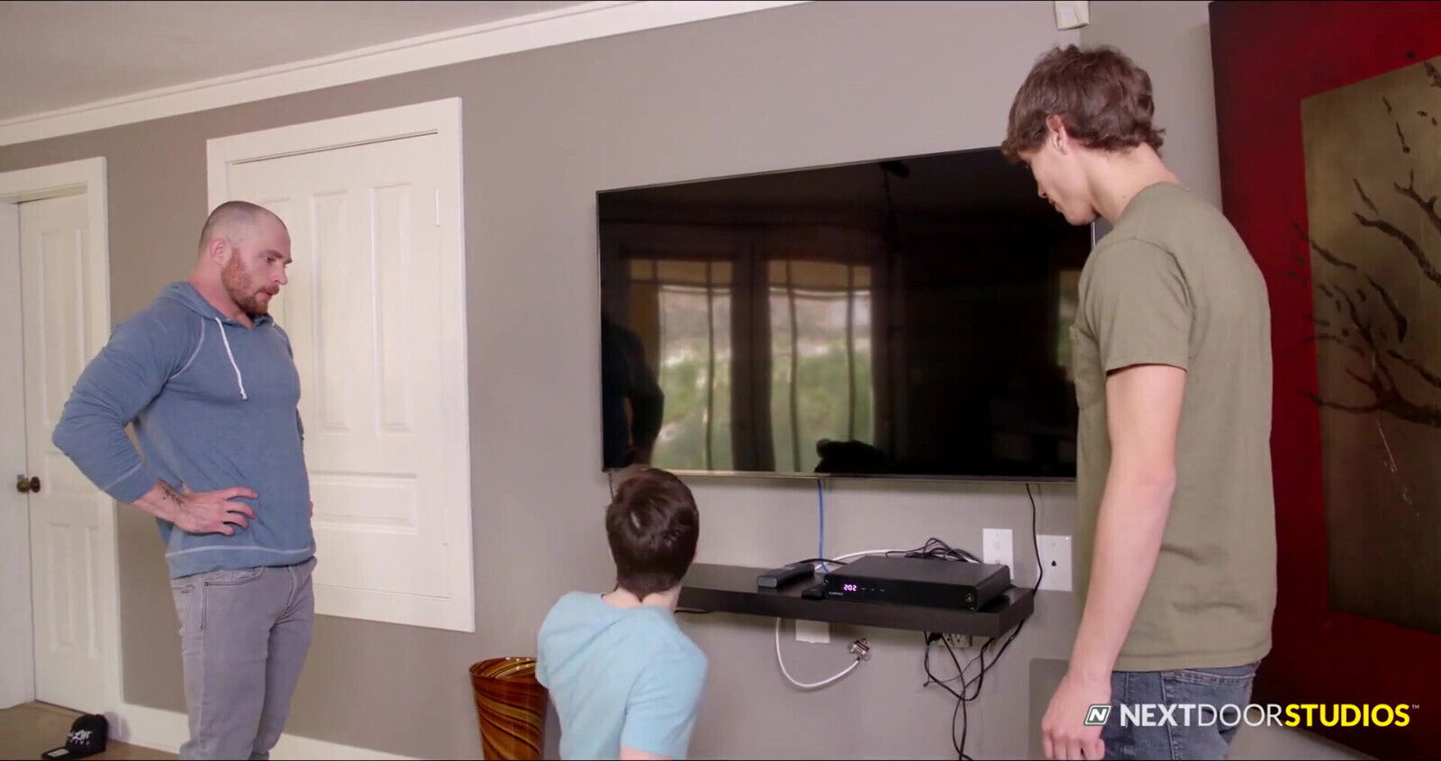 Couple seduce their straight neighbor into bareback threesome NextDoorBuddies