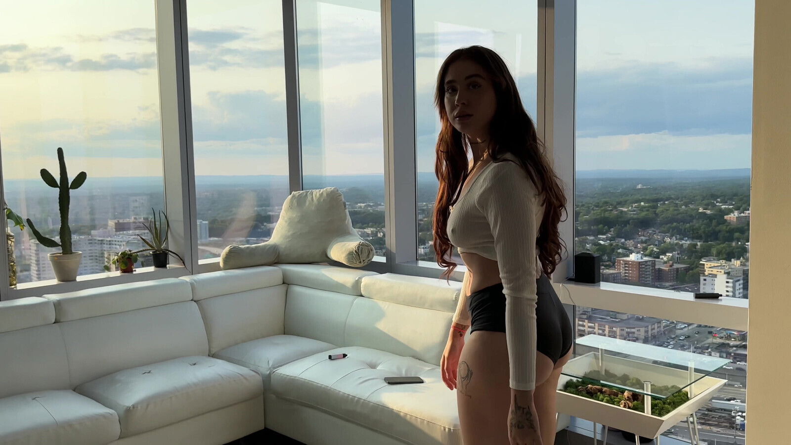 Letting ROOMMATES BOYFRIEND Throat- Rosie Rider