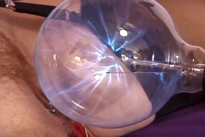 Tied MILF Loves When Pussy Electrified