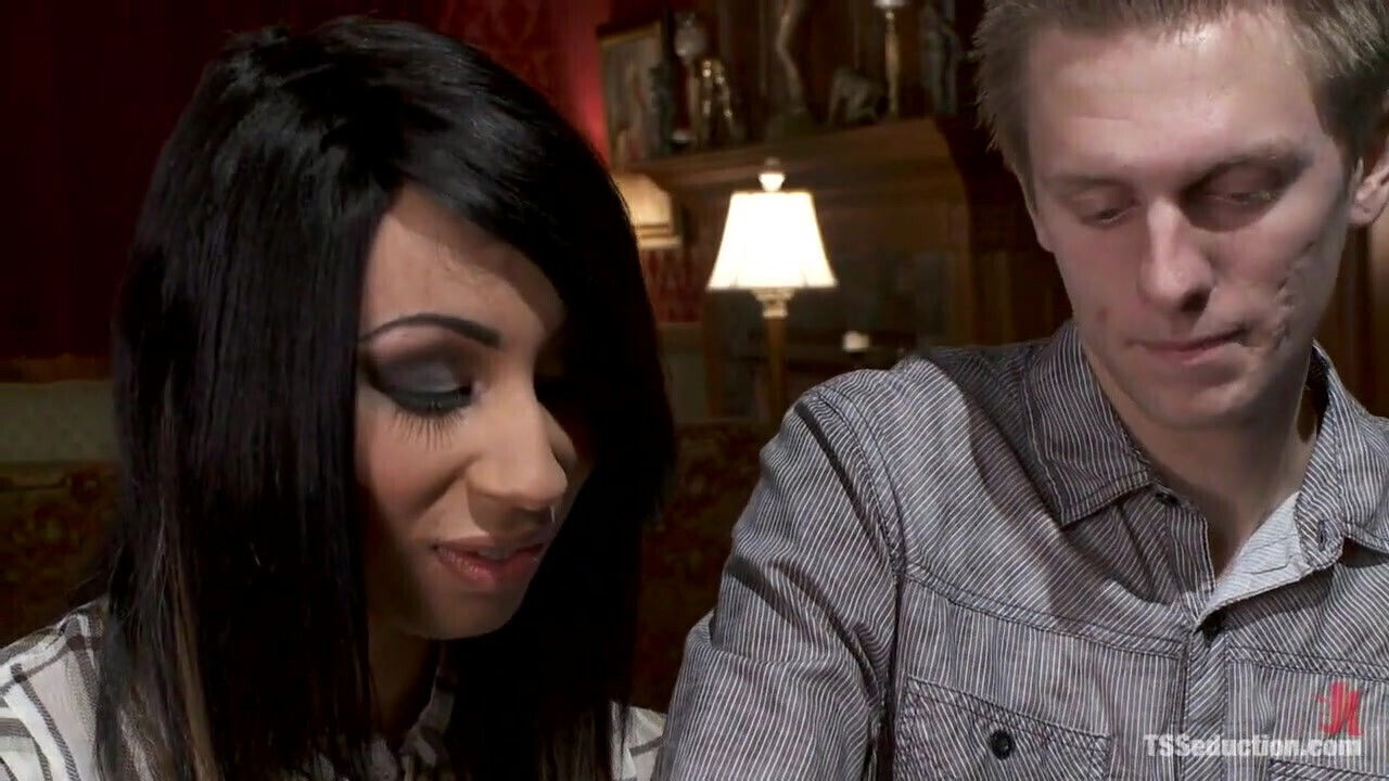 Honey Foxx Piano Teacher Inch Thick Cock, Plunges Into Ass, Throat