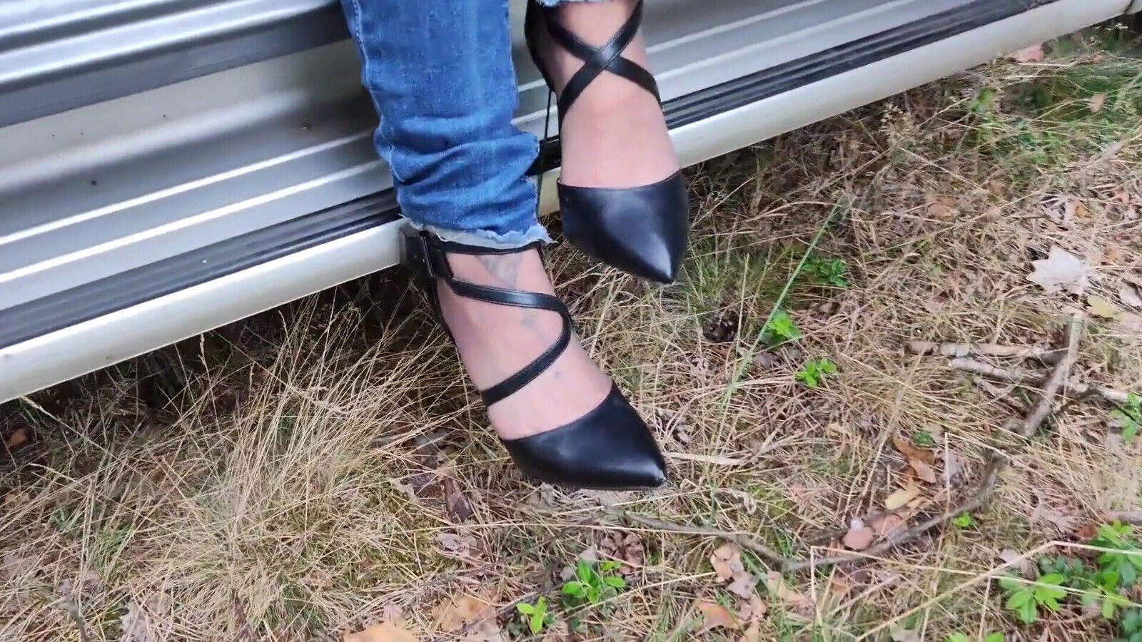 Outdoor Nylon Footjob Heels