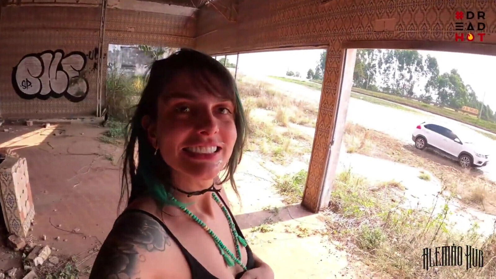 Found Abandoned Building Road Took Hottie with Dreadlocks Fuck Right There