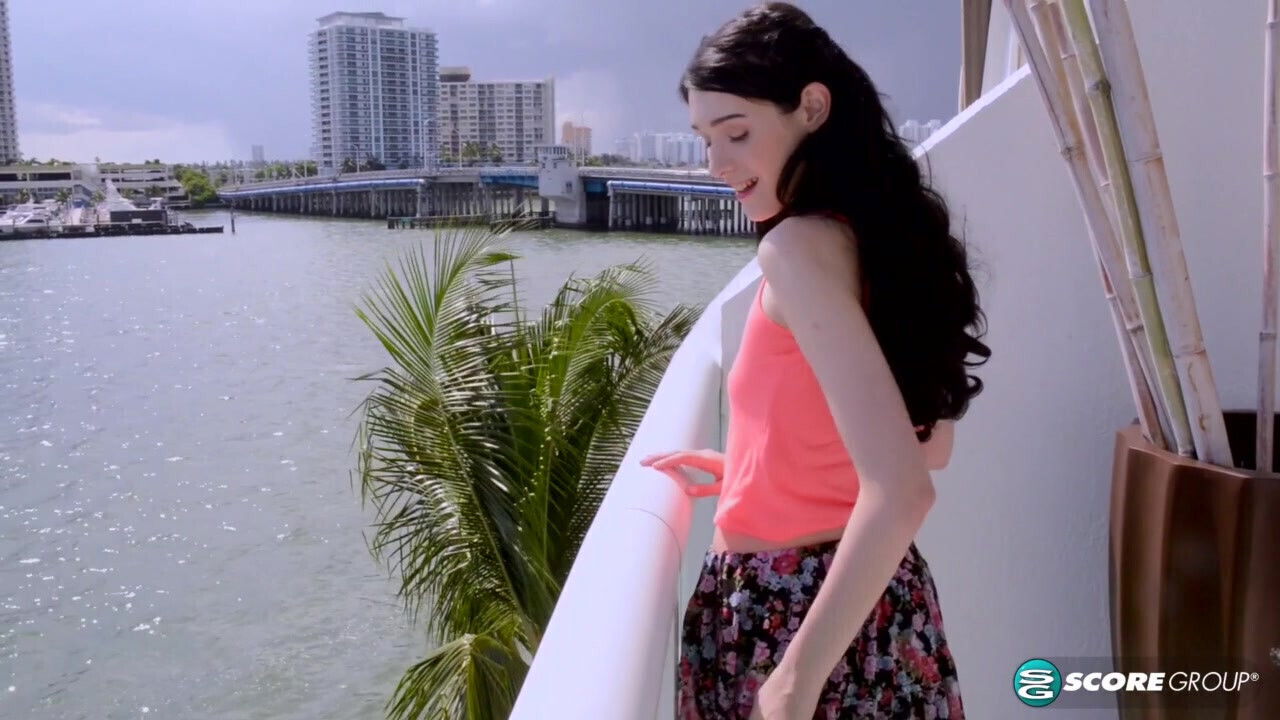 Skinny, Flat Sucks Toes Plays with