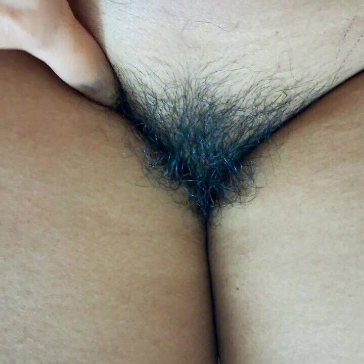 House owner touching maid pussy first time fingering