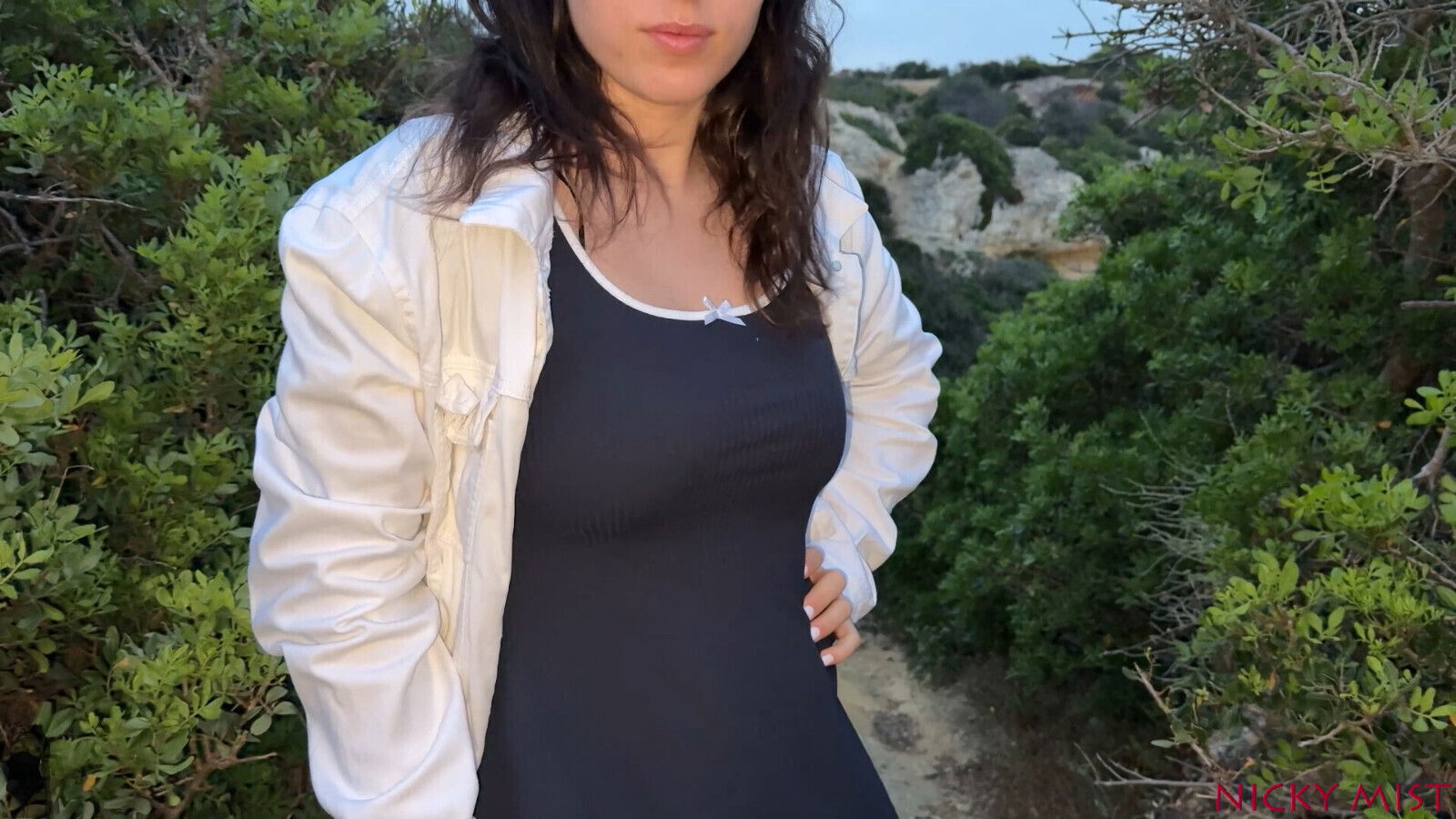 Nicky Mist Play with This Morning Public Place