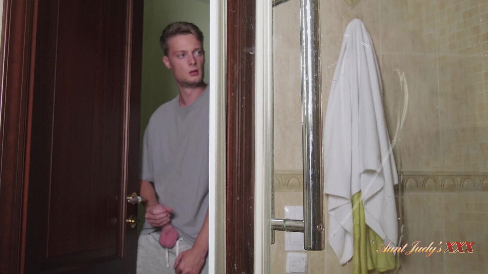 AuntJudysXXX Mature Stepmom Diana Fucks Stepson After Shower