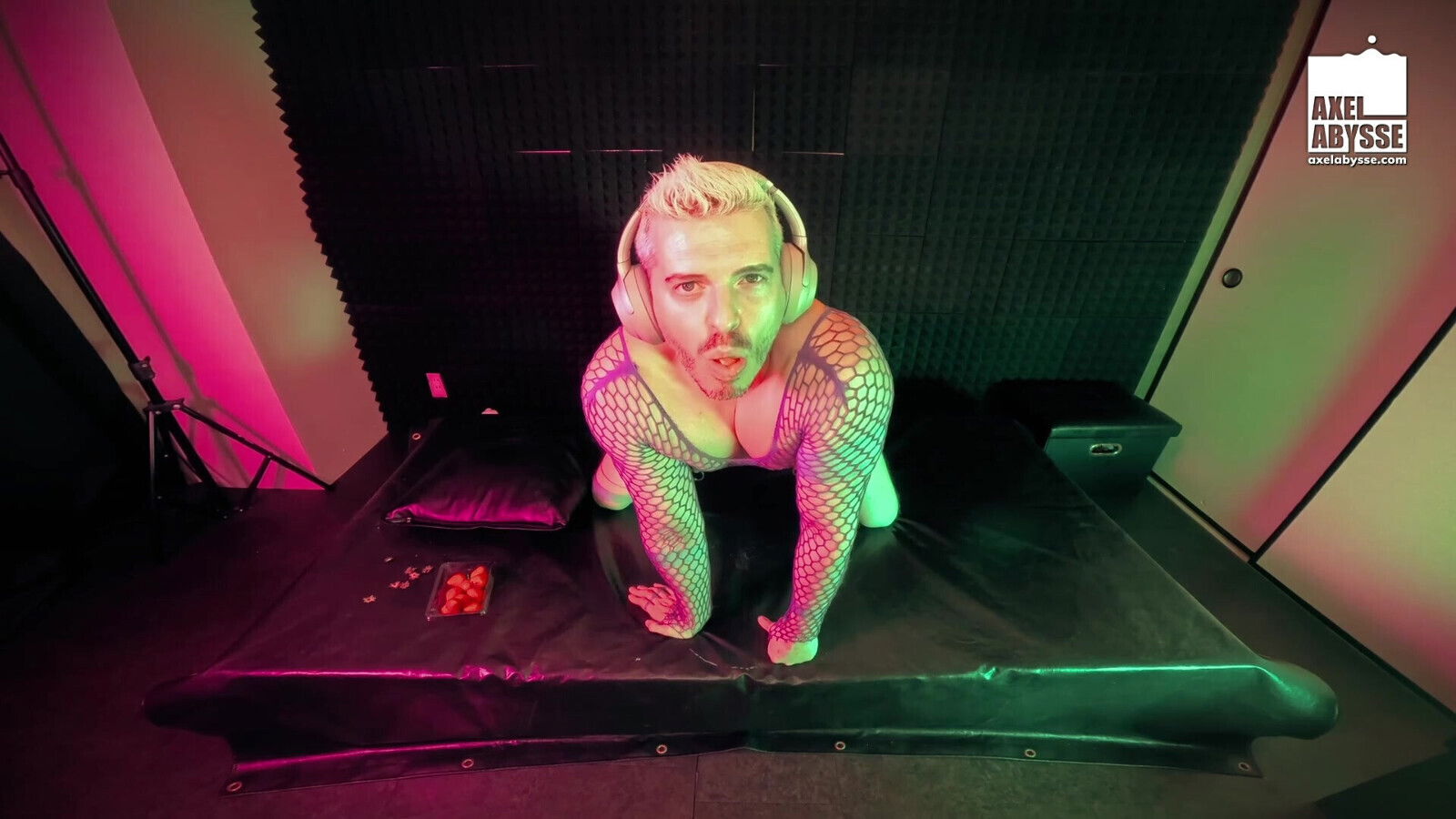 Naughty Axel Abysse Feeds Hole With Strawberry