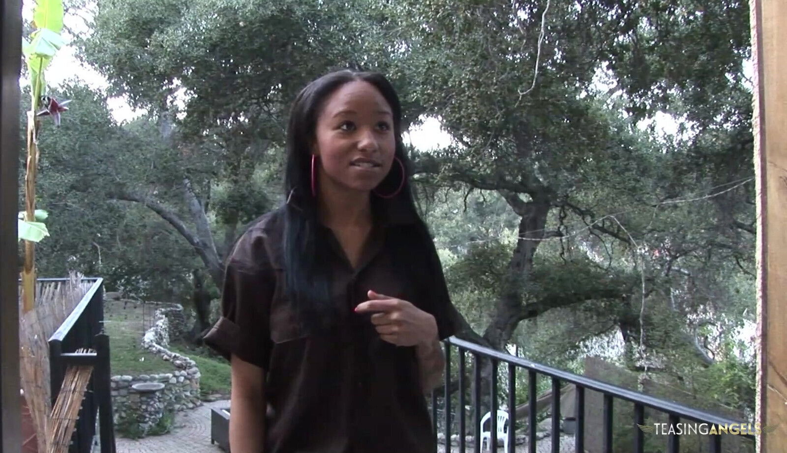 Retrieving package ends with juicy black girl getting daily dose