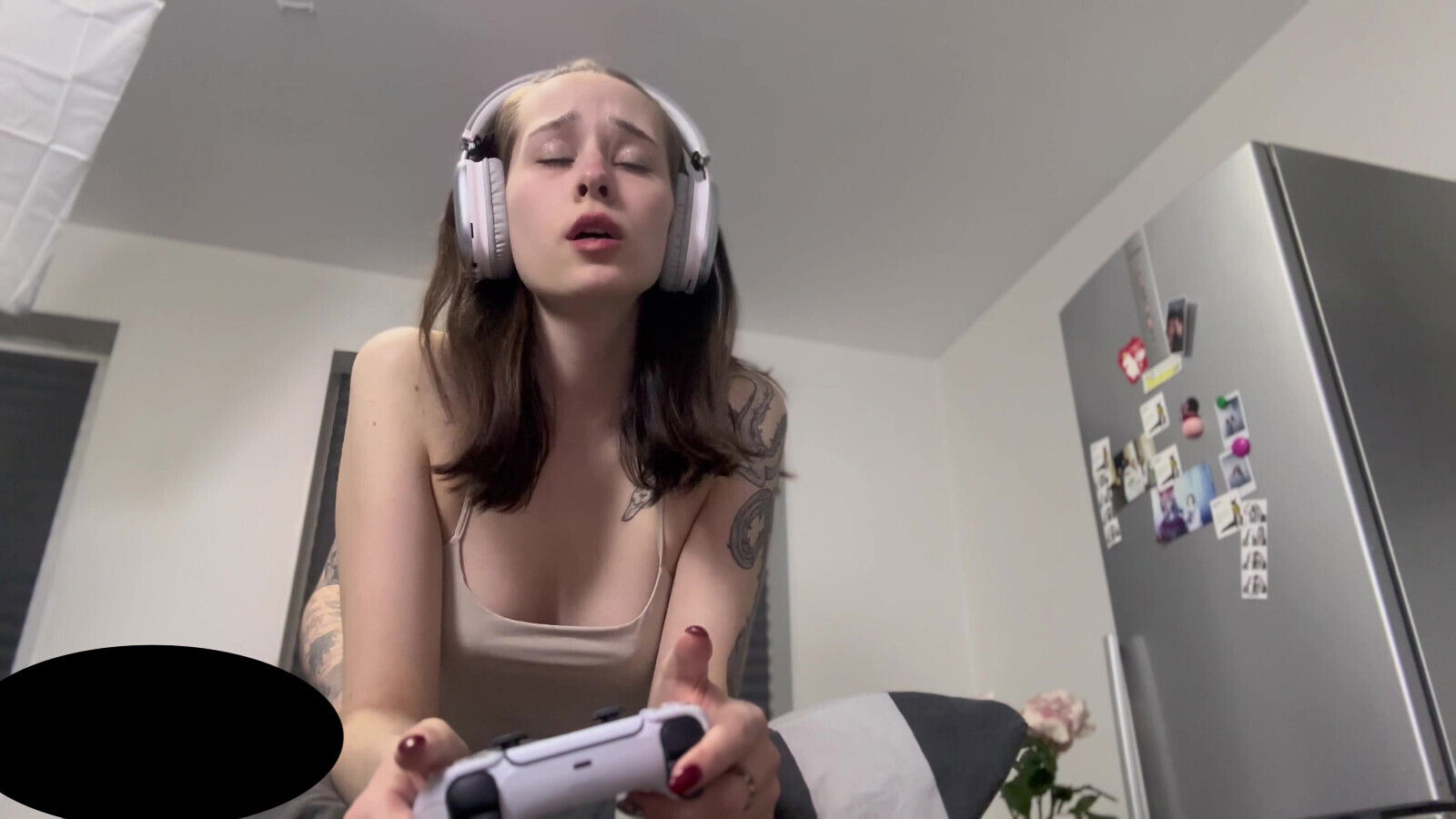 While Beauty Playing Tanks, Fucked Her, Beautiful