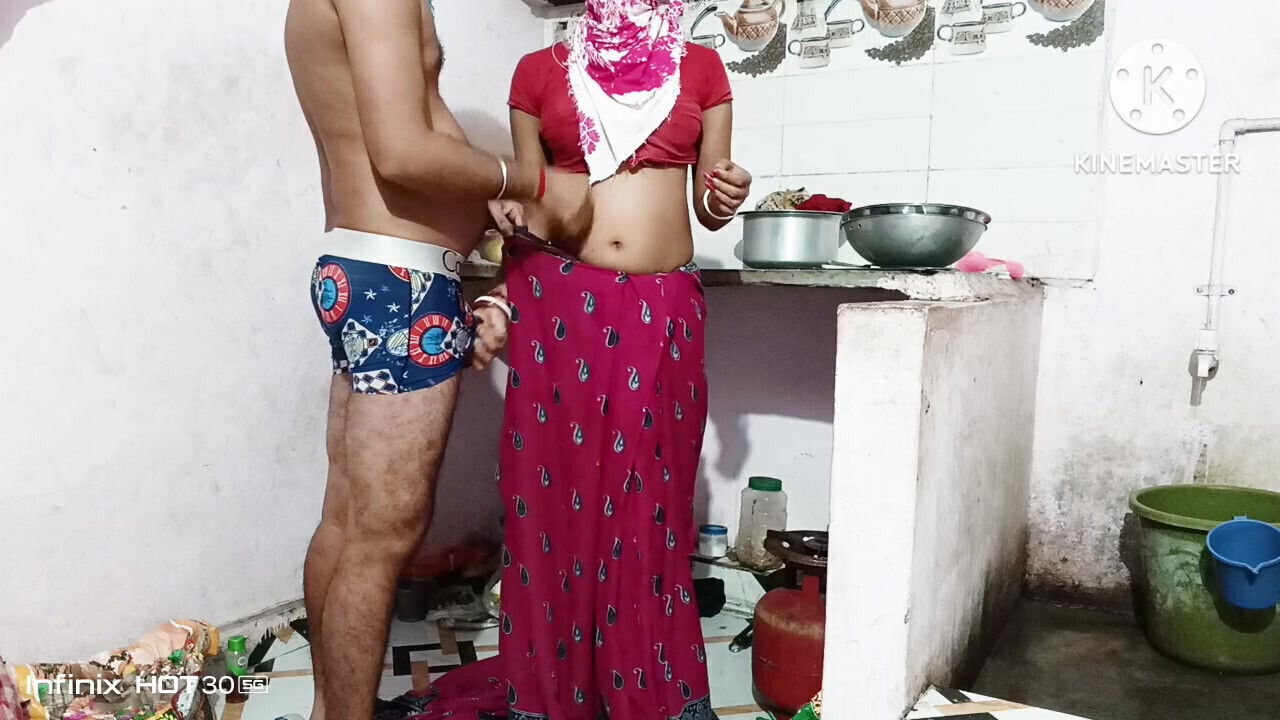 Kichen room bhabhi bhiya pichhese pela