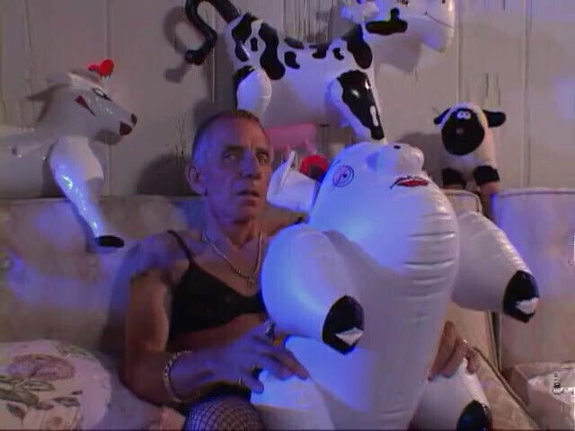 Teen pounded both holes