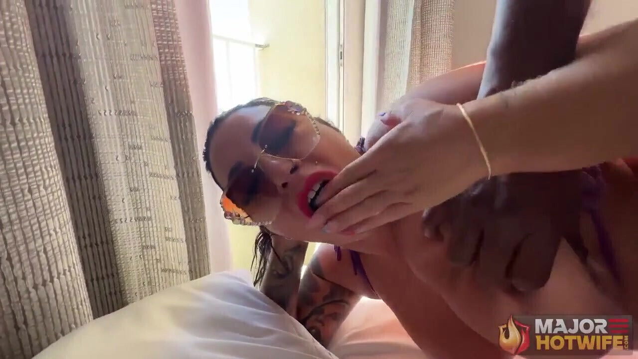 Mouth Facial! Rome Major, Monica Santhiago