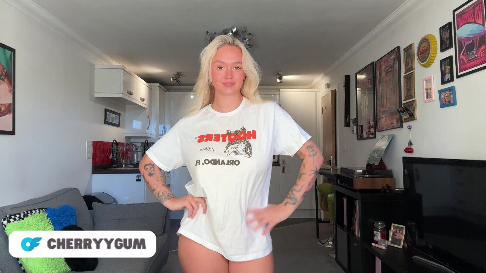 Haul Sexy Bikini HUGE NATURAL BOOBS