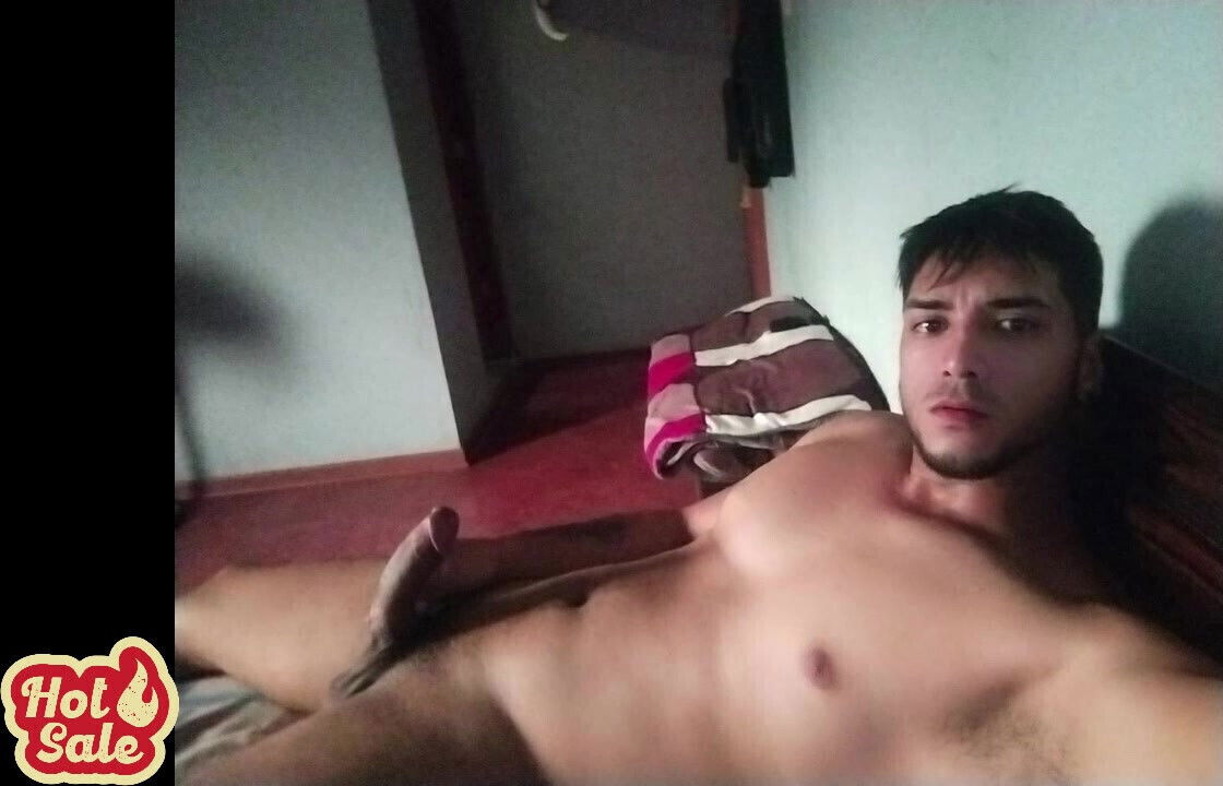 This curious heterosexual guy surprised me by putting his monstrous penis inside my throat!