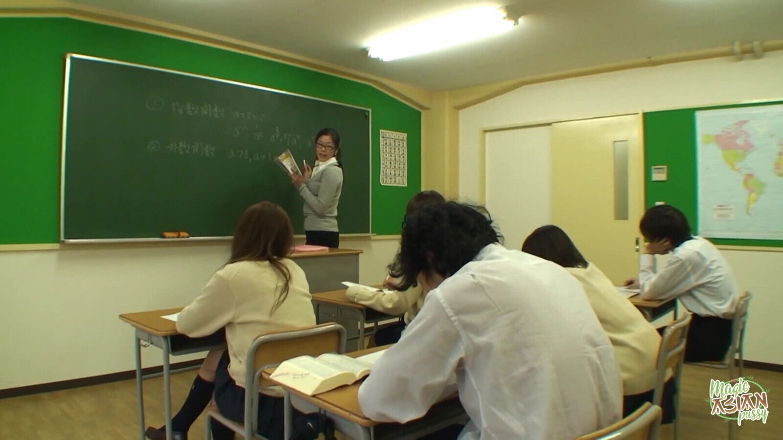 This Pretty Lady Sucked They Talked After Mostly Speechless.