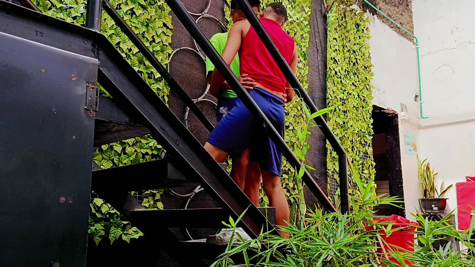 boyfriend takes motel doesn't glove starts eating from stairs sucking something