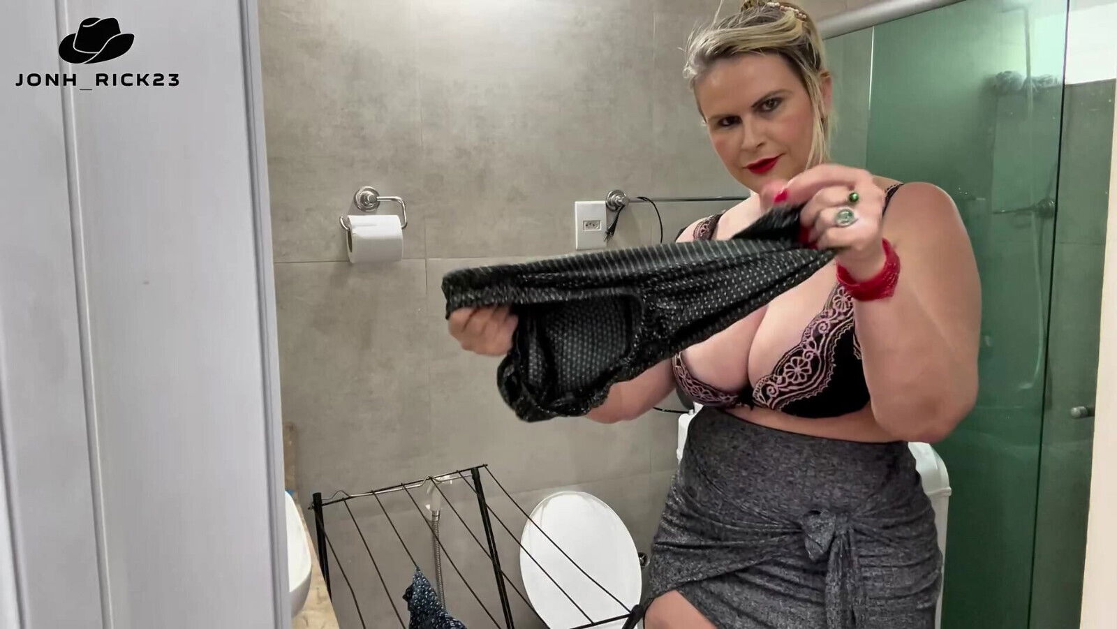 MILF with Sexual Fantasy Smelling Boy's Underwear